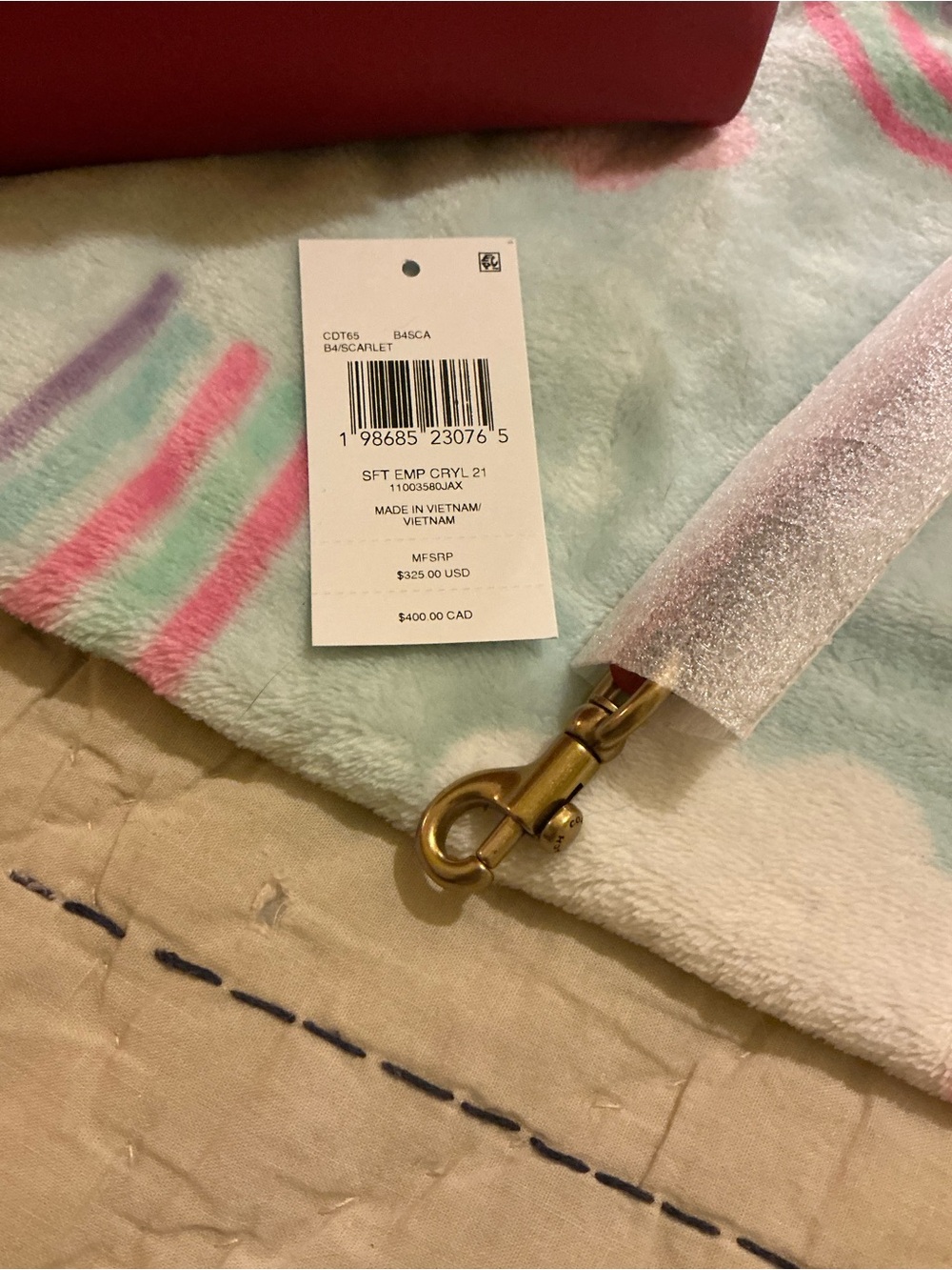 Coach Soft Empire 21 In Scarlet - Picture 15 of 16
